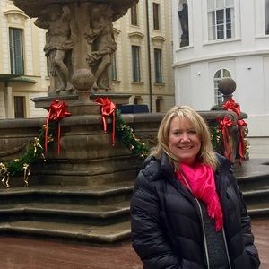 Meet your Posher, Marian